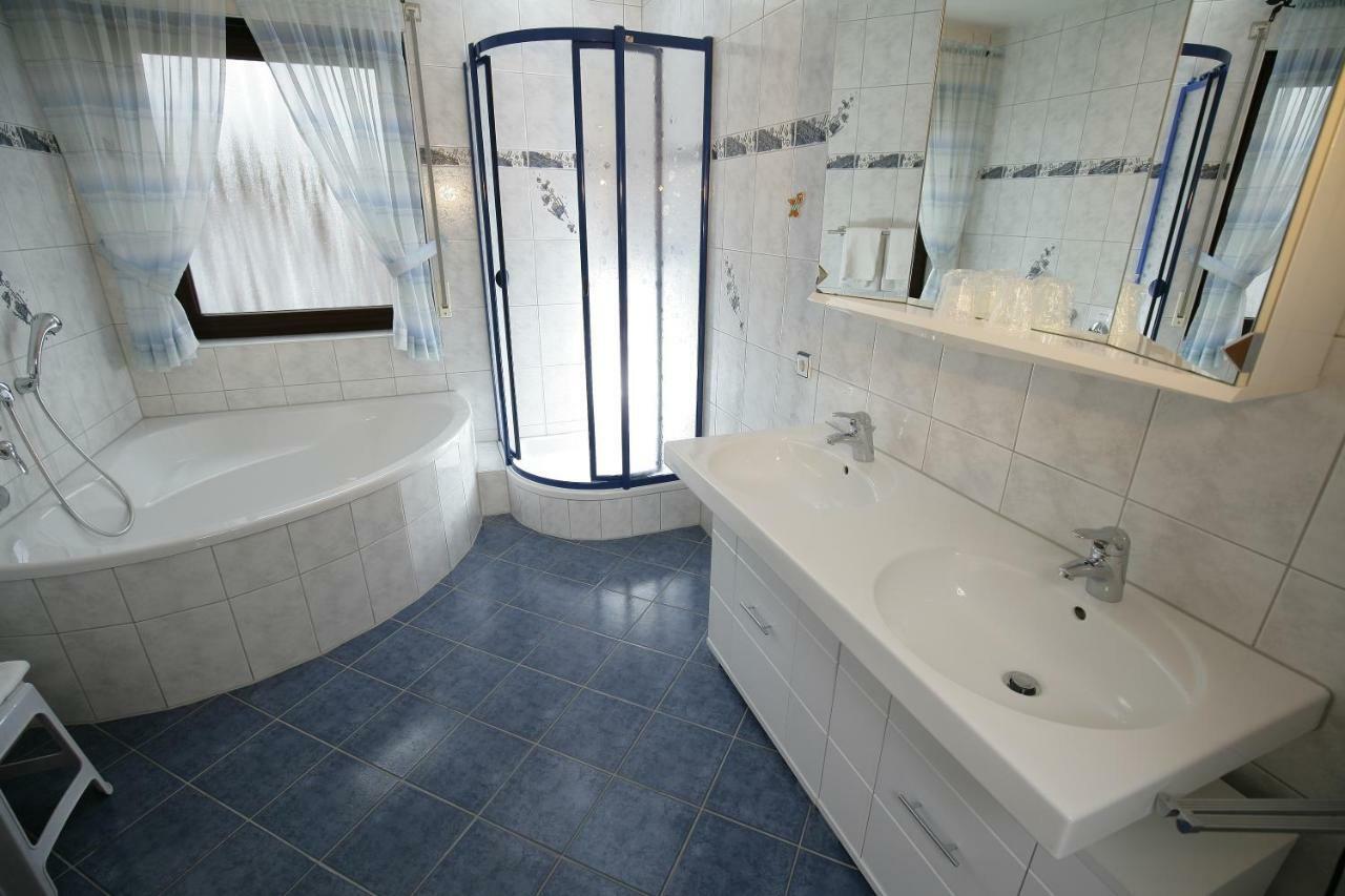 Hotel Am Baronenwald غوبينغِن المظهر الخارجي الصورة